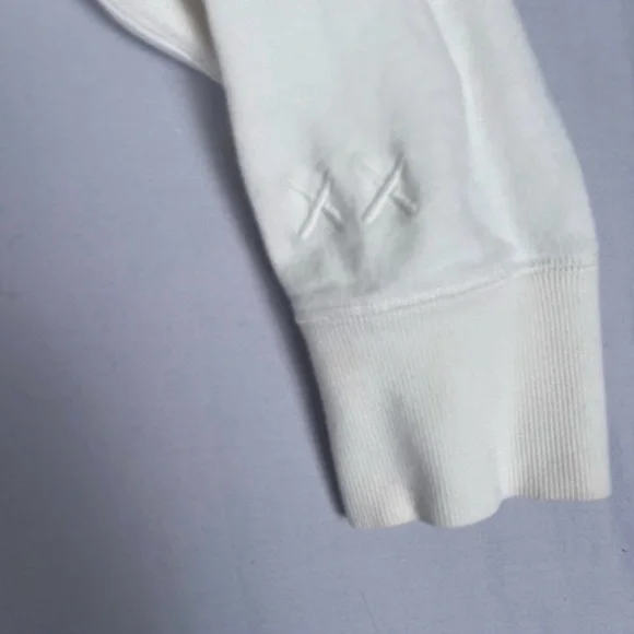 KAWS x Uniqlo x Sesame Street White Sweatshirt Unisex Medium Streetwear - Picture 6 of 8